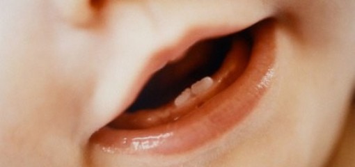 Особенности лечения молочных зубов